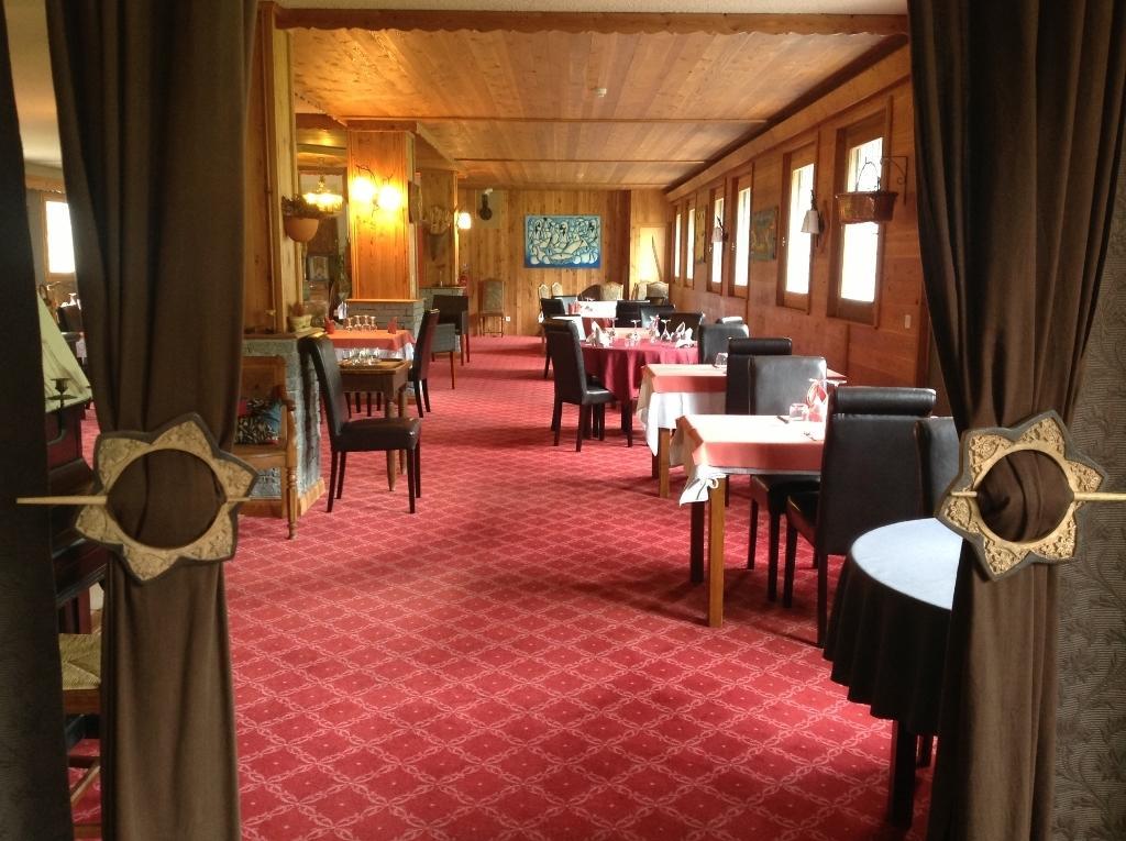 Hotel Le Malamot Ланлебур-Мон-Сени Экстерьер фото